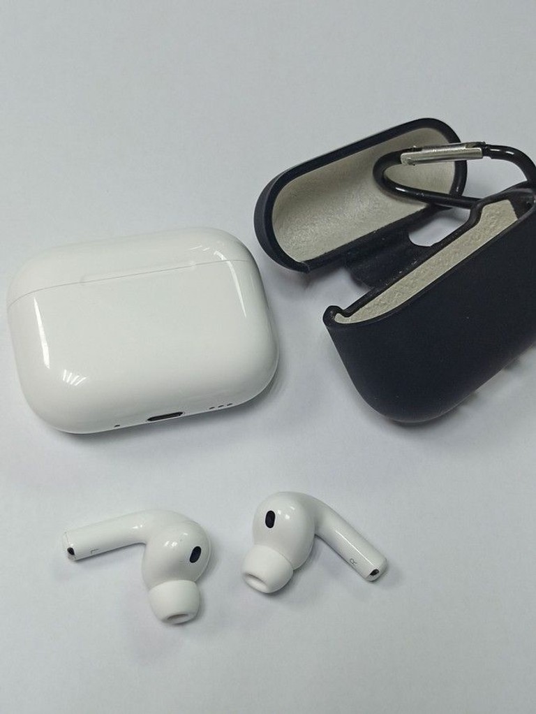 Купить AirPods Pro 3 Б/У