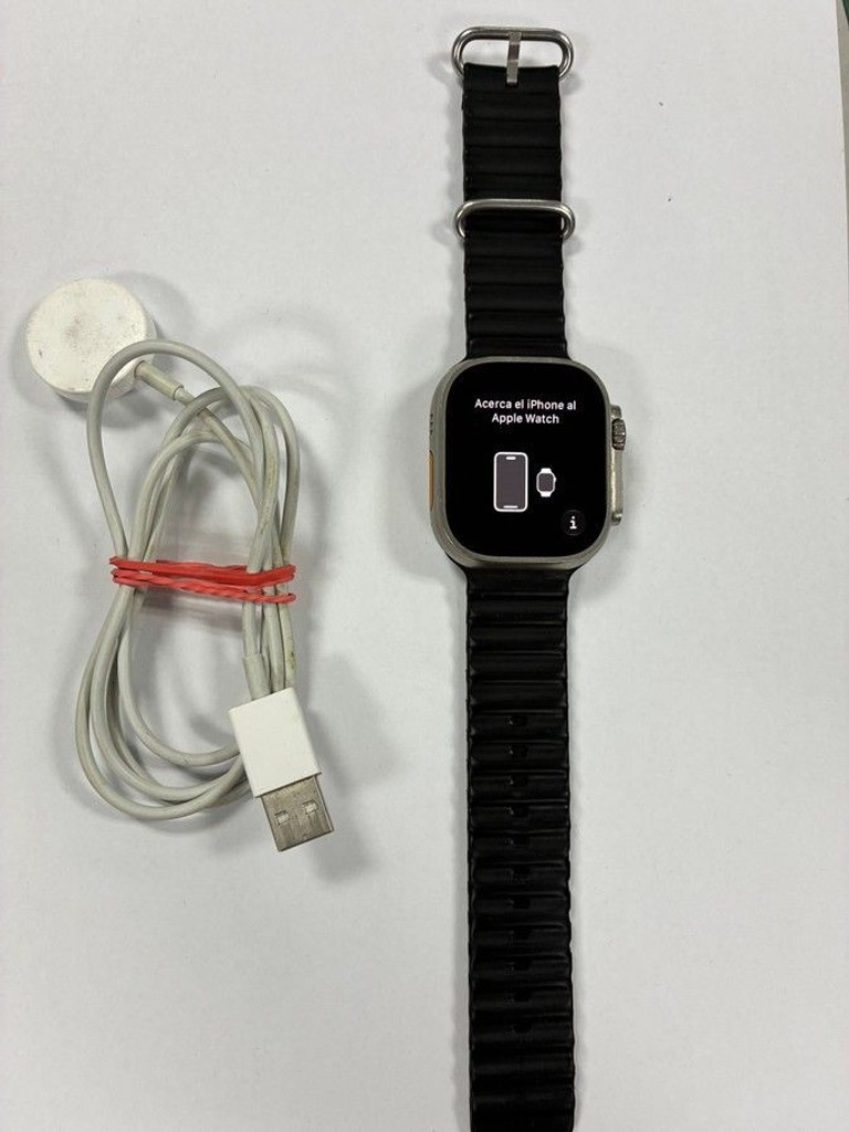 Купити Apple watch ultra 2 gps + cellular 49mm titanium case Б/У