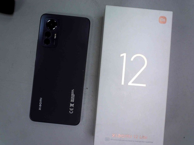 Купити Xiaomi 12 lite 6/128gb Б/У