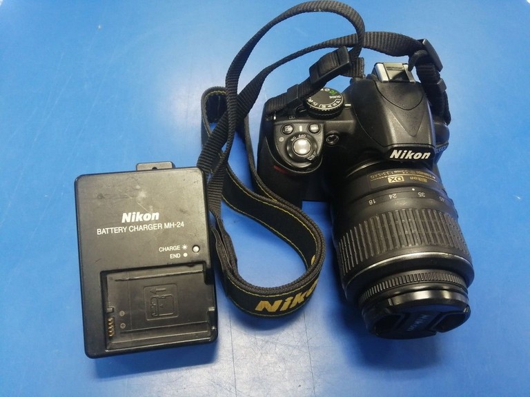 Дешиво Nikon d3100 kit / af-s nikkor 18-55mm f:3,5-5,6g vr dx с ломбарда