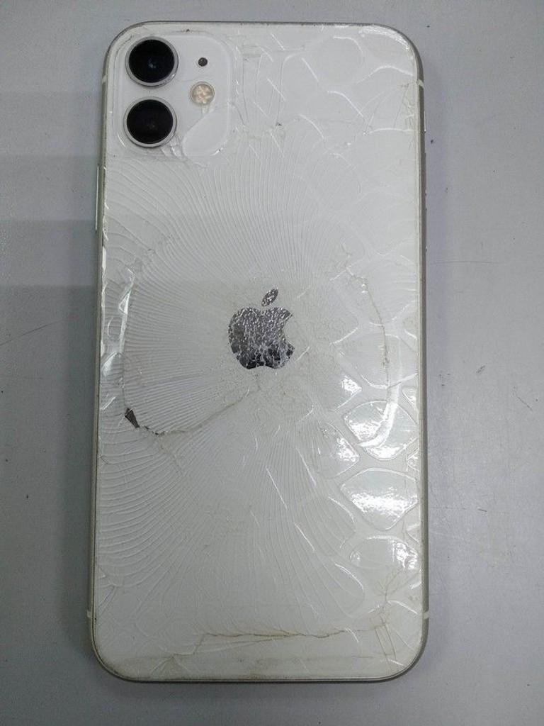 Дешиво Apple iphone 11 128gb с ломбарда