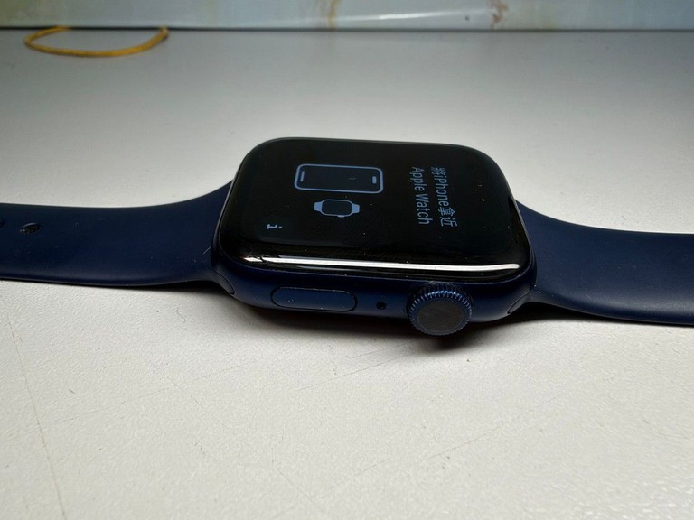 Дешиво Apple watch series 6 gps aluminium case 44mm с ломбарда