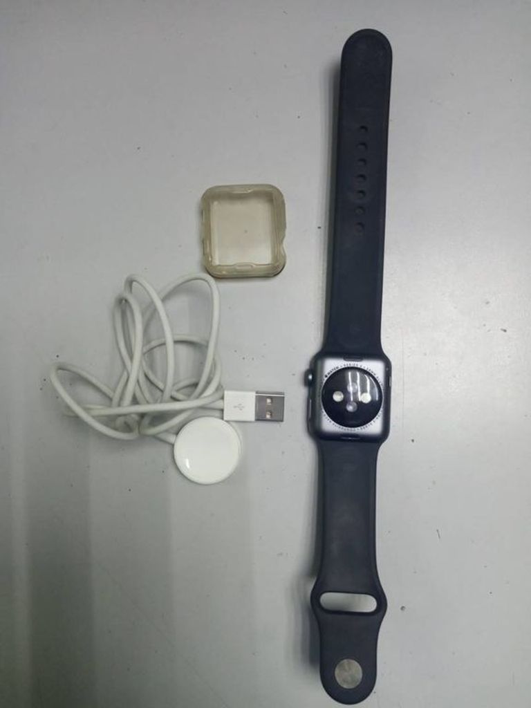 Apple watch series 3 38mm aluminum case