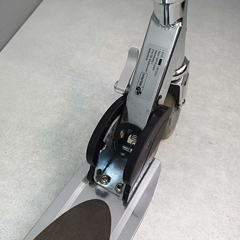Razor A125 Код:2000003776436. Зображення 7