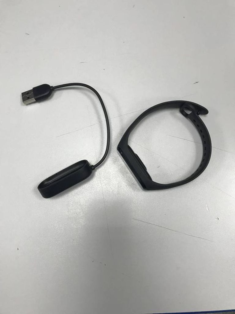 Купити Xiaomi Mi Smart Band 4 Black Б/У