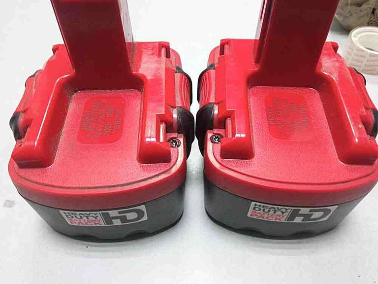 Дешево Bosch gsr 14,4 ve-2 2акб ni-mh + зу з ломбарду