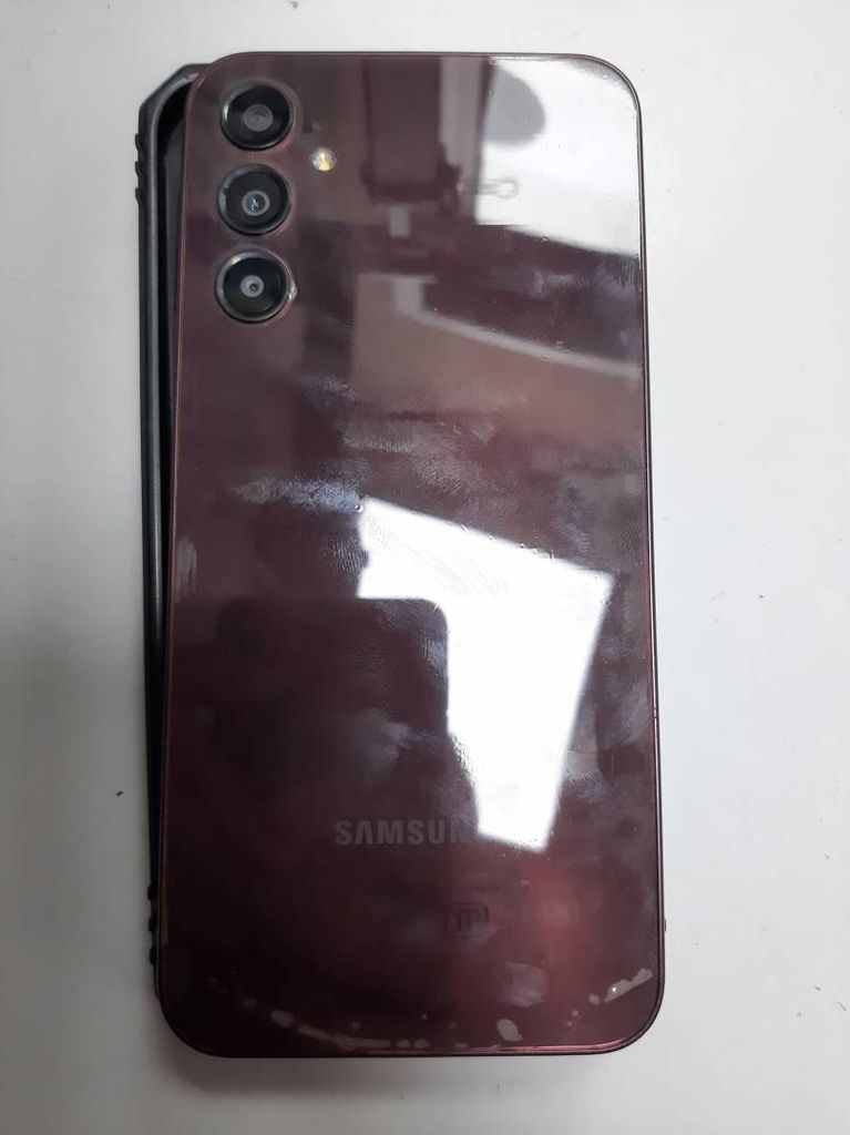 Samsung galaxy a24 6/128gb