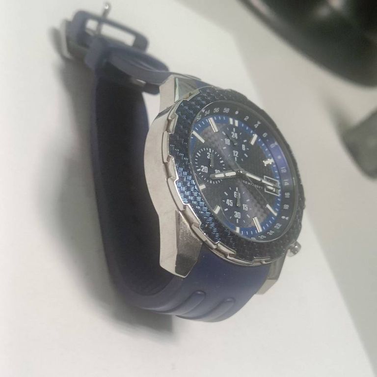 Оголошення GUESS W1047G2 Б/У