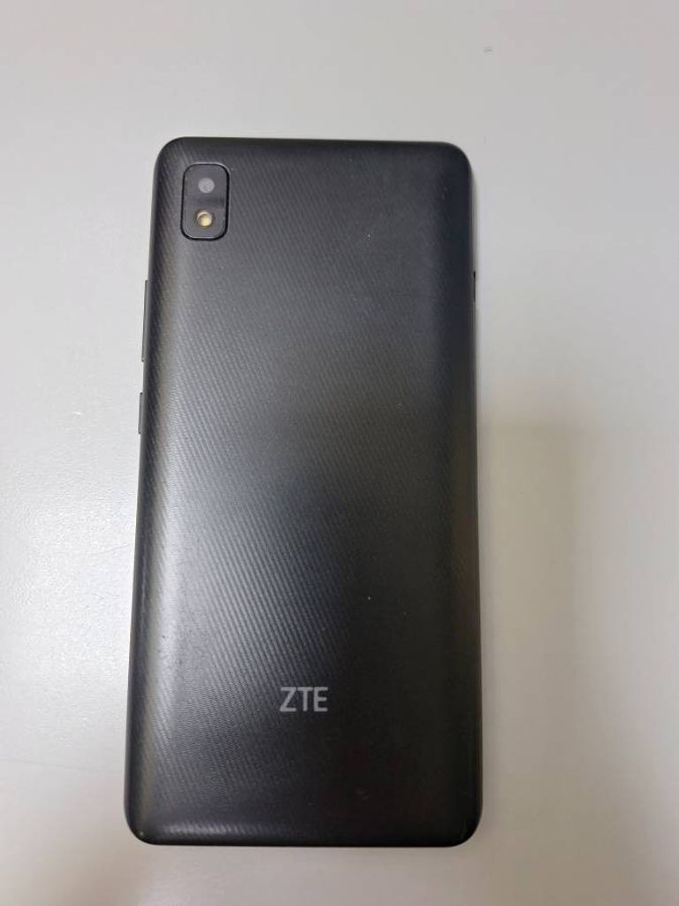 Дешево Zte Blade L210 1/32GB Black з ломбарду