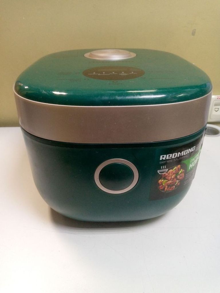 Купити Redmond RMC-M408G Б/У