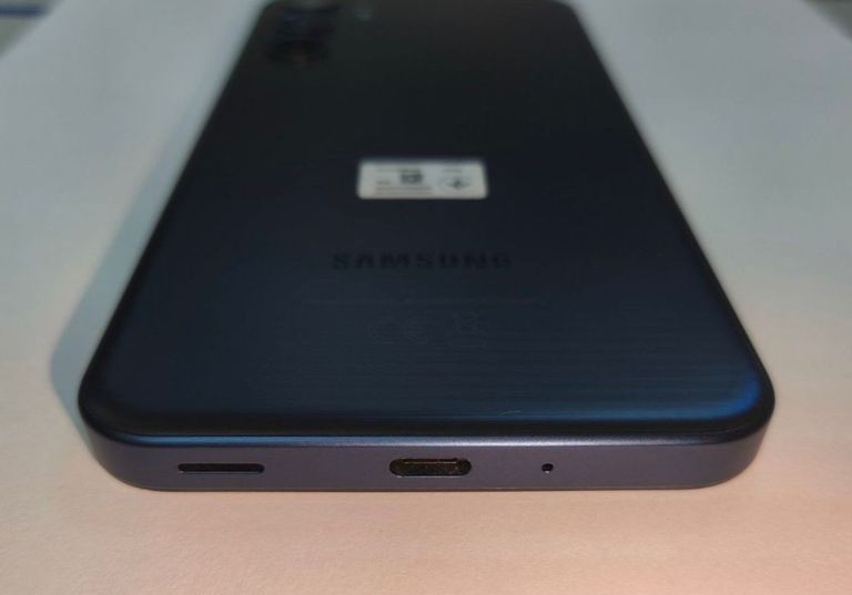 Samsung galaxy m35 5g 6/128gb Код:01-200604110. Зображення 5