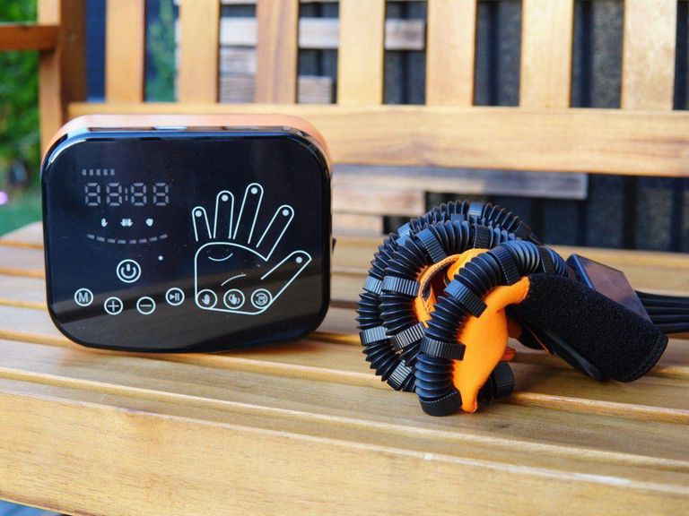 Акція! Робот тренажер для правої руки та пальців акумуляторний Реабілітація після травм з дзеркальною рукавичкою Розмір L. Новий Код:null. Зображення 5