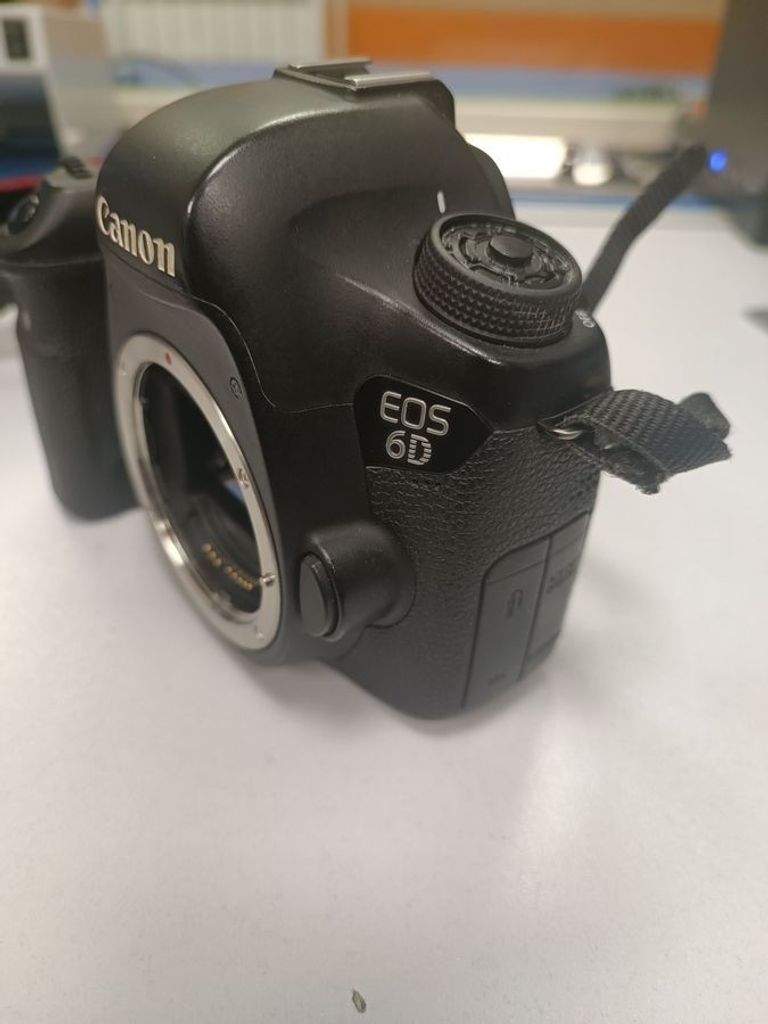 Объявление Canon eos 6d body Б/У