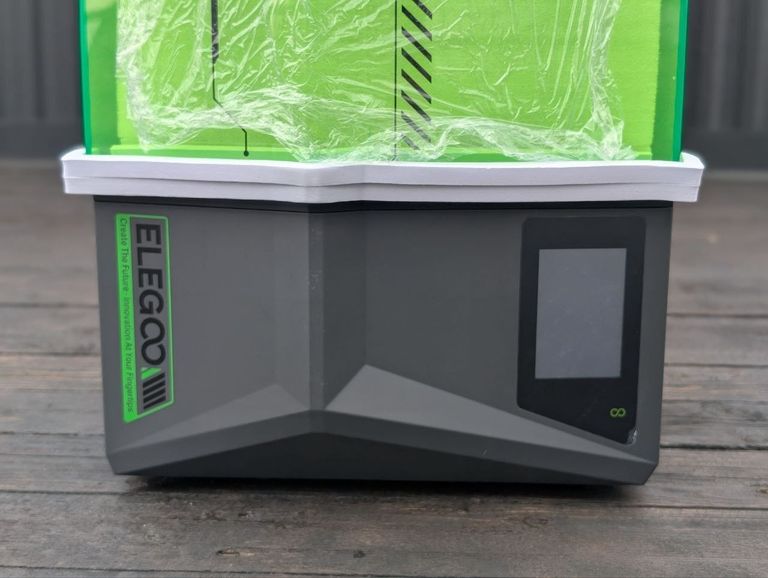 Дешиво Saturn 4 /10-дюймовий 12K/2024р/друк 218,88x122,88x220 мм³ с ломбарда