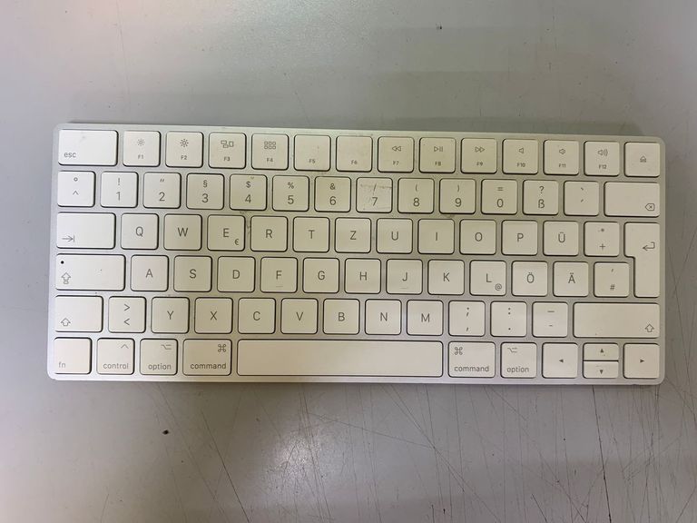 Купити Apple magic keyboard Б/У