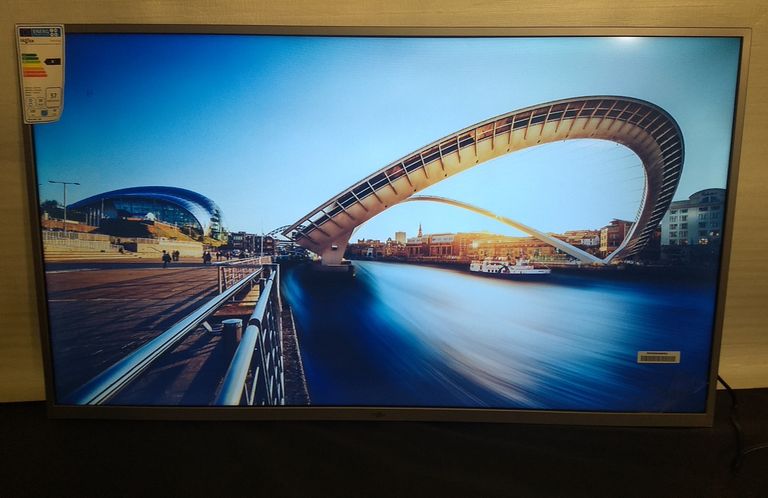 Объявление Gazer TV40-FS2G Smart FullHD Б/У