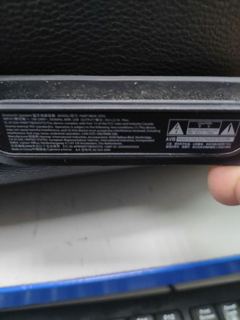 Дешиво Jbl partybox on-the-go с ломбарда