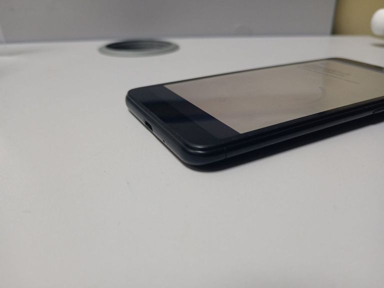 Дешиво Xiaomi Redmi 6A 2/16GB Black с ломбарда