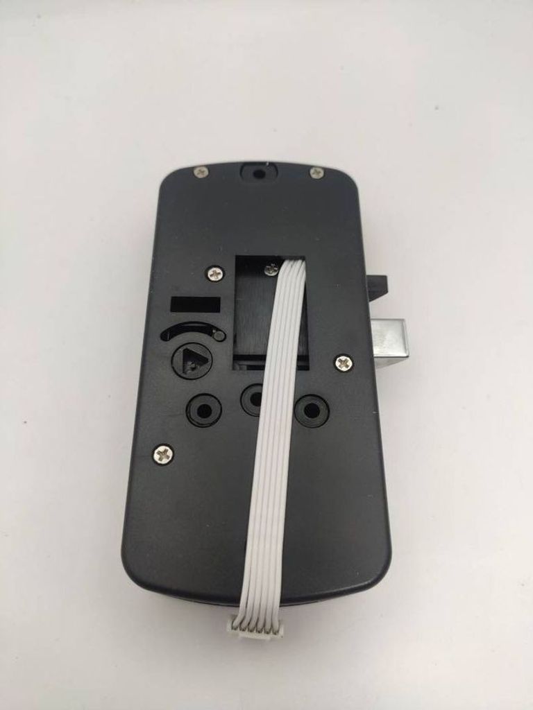 Розпродаж Iron Logic без моделі, продавець Техноскарб