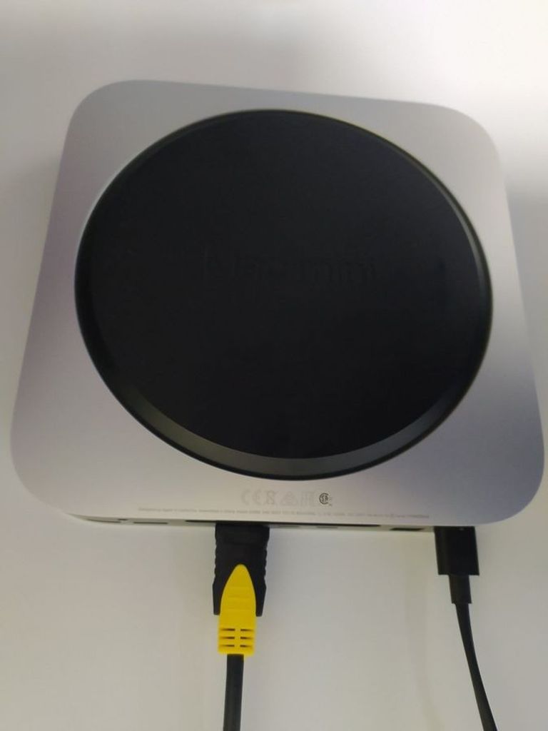 Объявление Apple mac mini a2686 mmfj3 m2/8core/ram8gb/ssd256gb Б/У