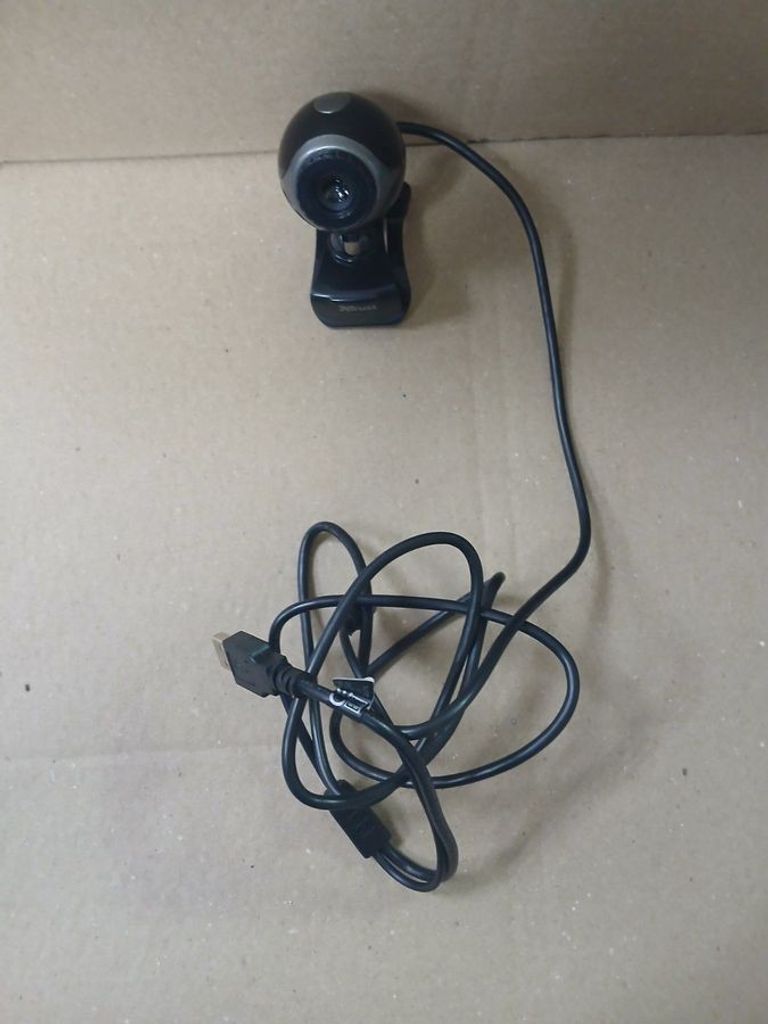 Trust exis webcam 17003 Код:01-200812726. Изображение 5