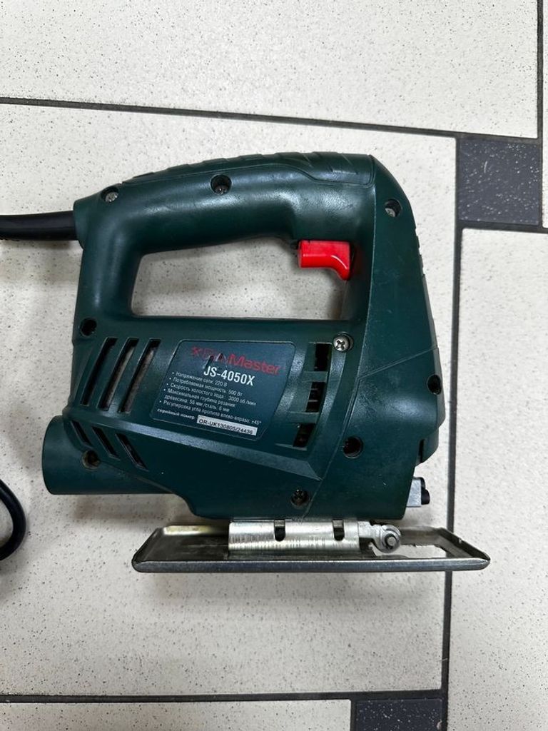 Дешиво Baumaster js-4050x с ломбарда