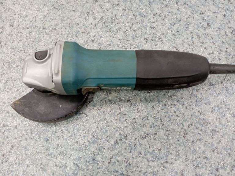 Makita GA5030 Код:01-200817046. Изображение 5