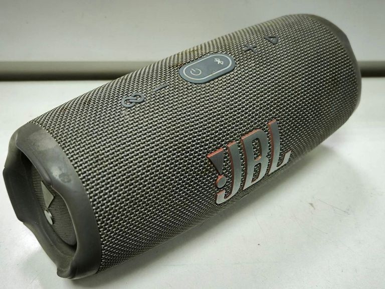 Объявление Jbl charge 5 Б/У