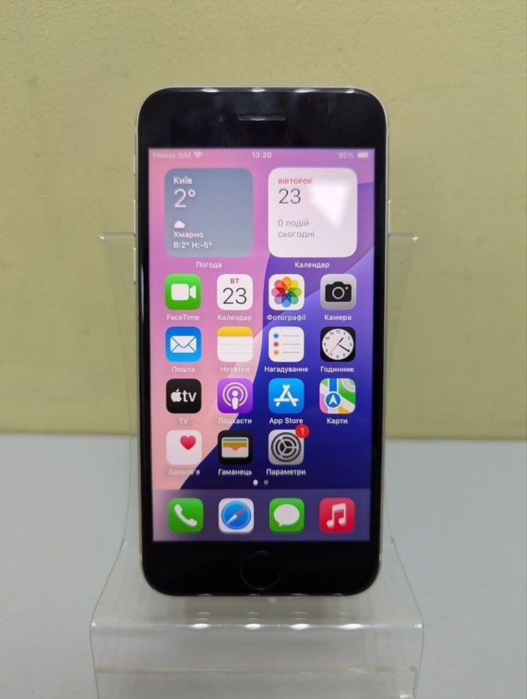 Купити Apple iphone se 2022 128gb Б/У