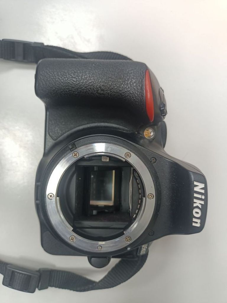 Розпродаж Nikon D5600 body (VBA500AE), продавець Техноскарб