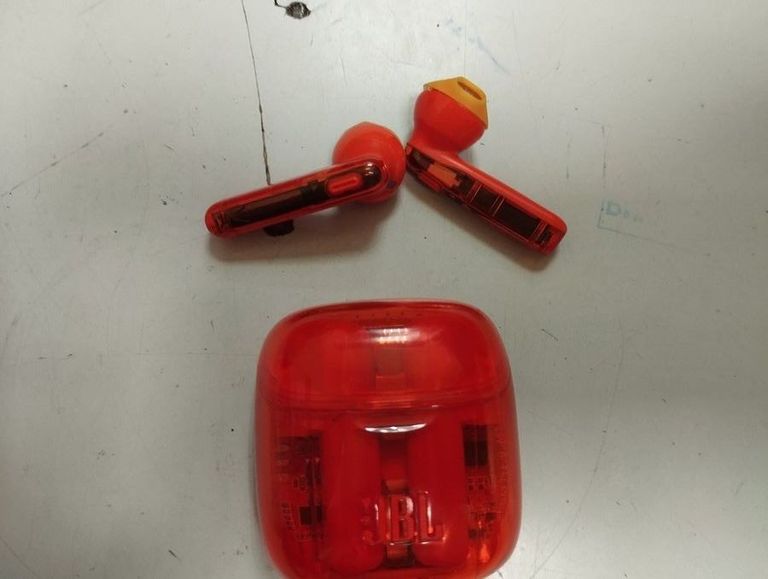 Дешево Jbl t225tws з ломбарду