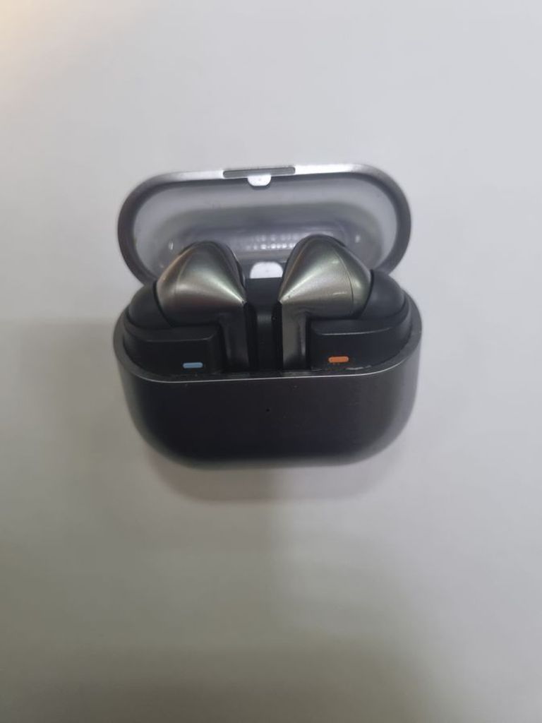 Оголошення Samsung galaxy buds3 pro Б/У