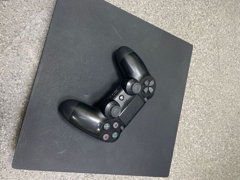 Sony playstation 4 pro Код:01-200839087. Изображение 5