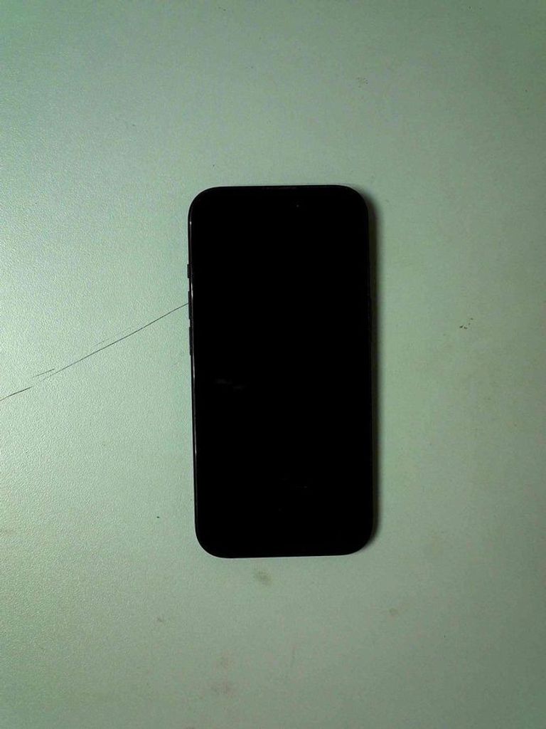 Купити Apple iPhone 15 128GB Green Б/У