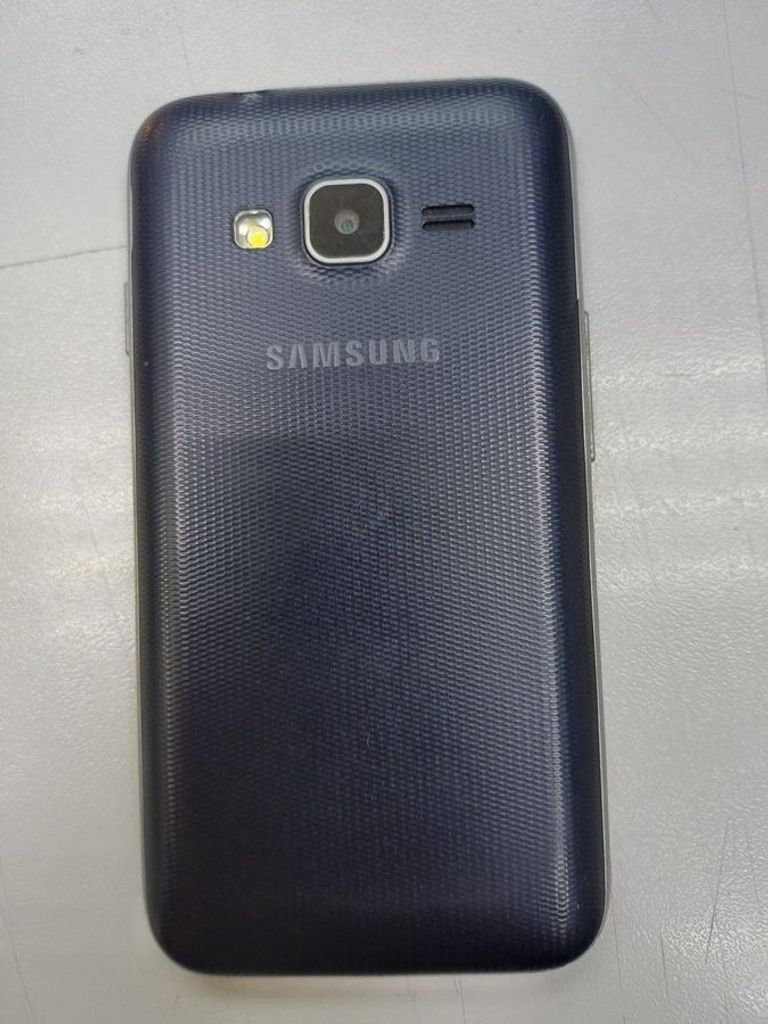 Оголошення Samsung galaxy j1 sm-j110h Б/У