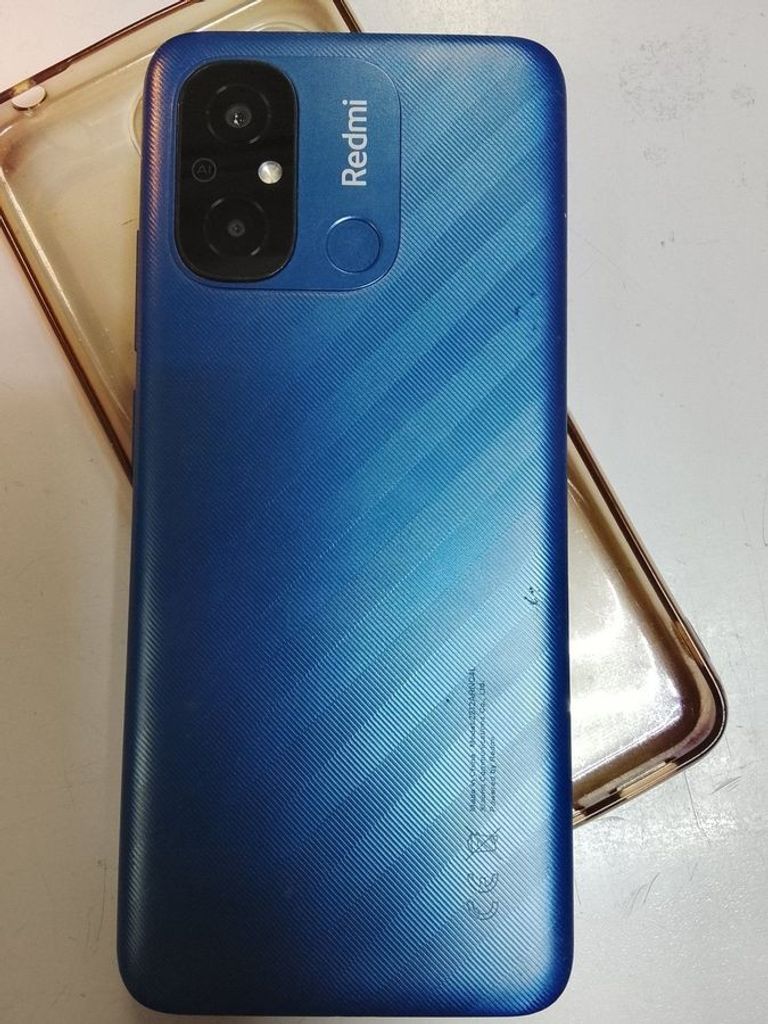 Дешиво Xiaomi redmi 12c 4/128gb с ломбарда