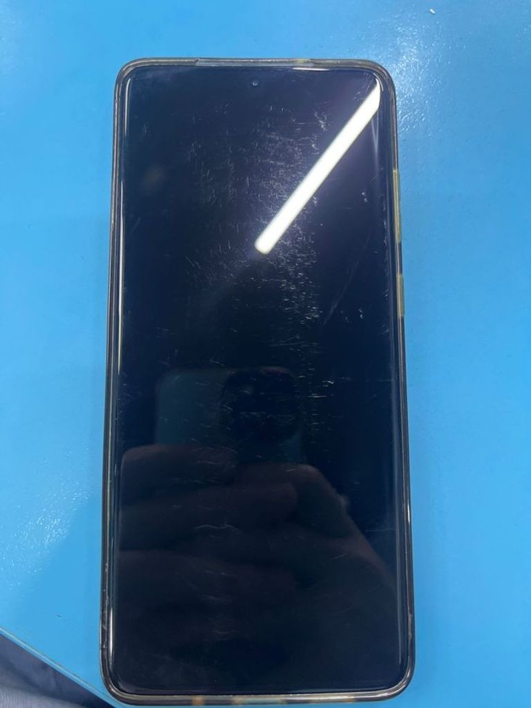 Оголошення Samsung galaxy s20+ g985f 8/128gb Б/У