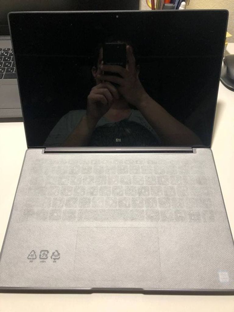 Купить Xiaomi Mi Notebook Air 13.3" Intel Core i5 8/256  Б/У