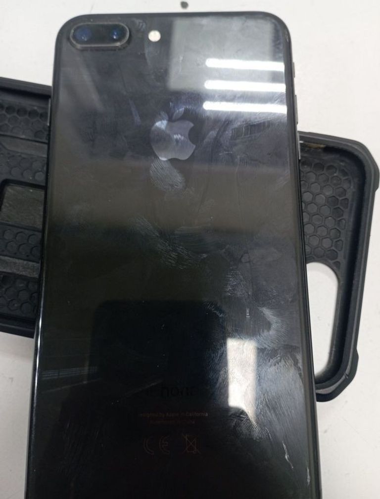 Распродажа Apple iphone 8 plus 64gb, продавец Техноскарб