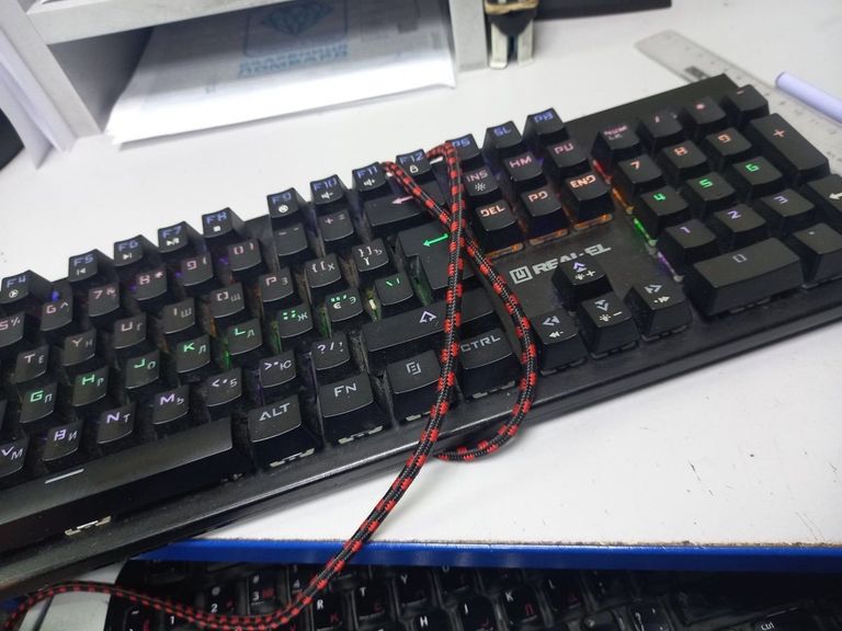 Купити Real-El m14 backlit Б/У