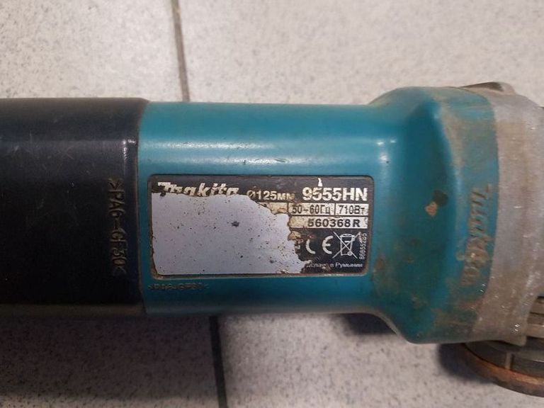 Дешево Makita 9555hn з ломбарду