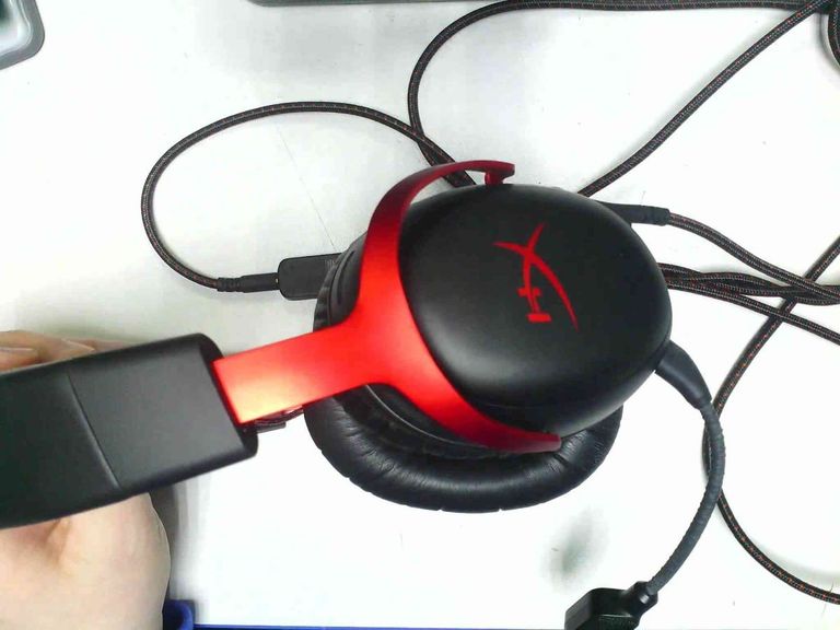 Оголошення Hyperx cloud iii Б/У