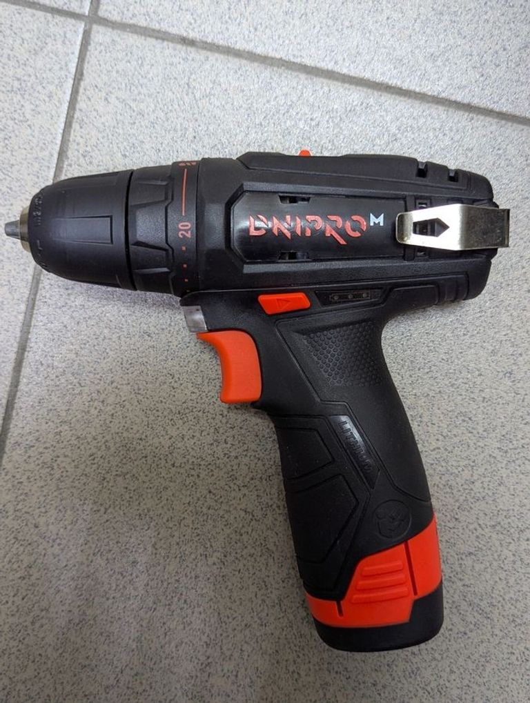 Оголошення Dnipro-M cd-12cx compact + 2акб + зп Б/У