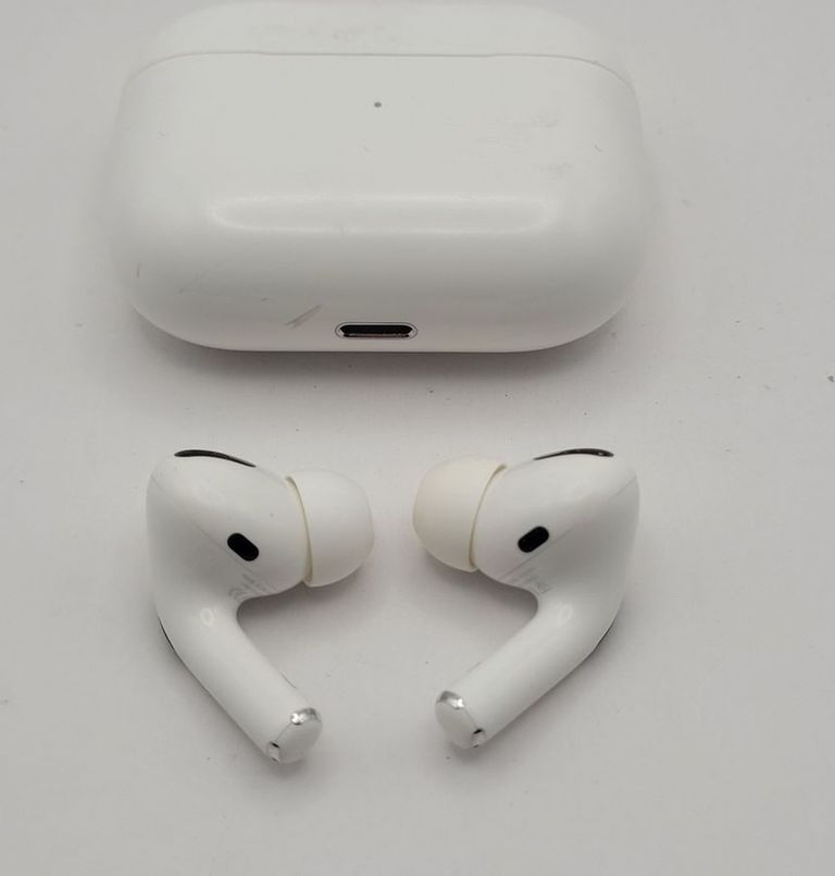 Оголошення Apple AirPods Pro (MWP22) Б/У
