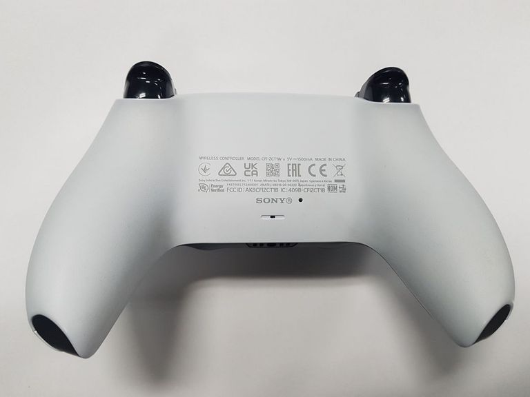 Дешево Sony DualSense Black з ломбарду