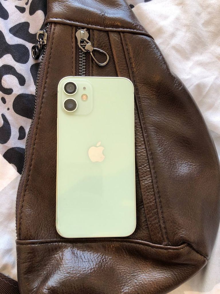 Объявление iPhone 12 Mini 128GB Neverlock Б/У