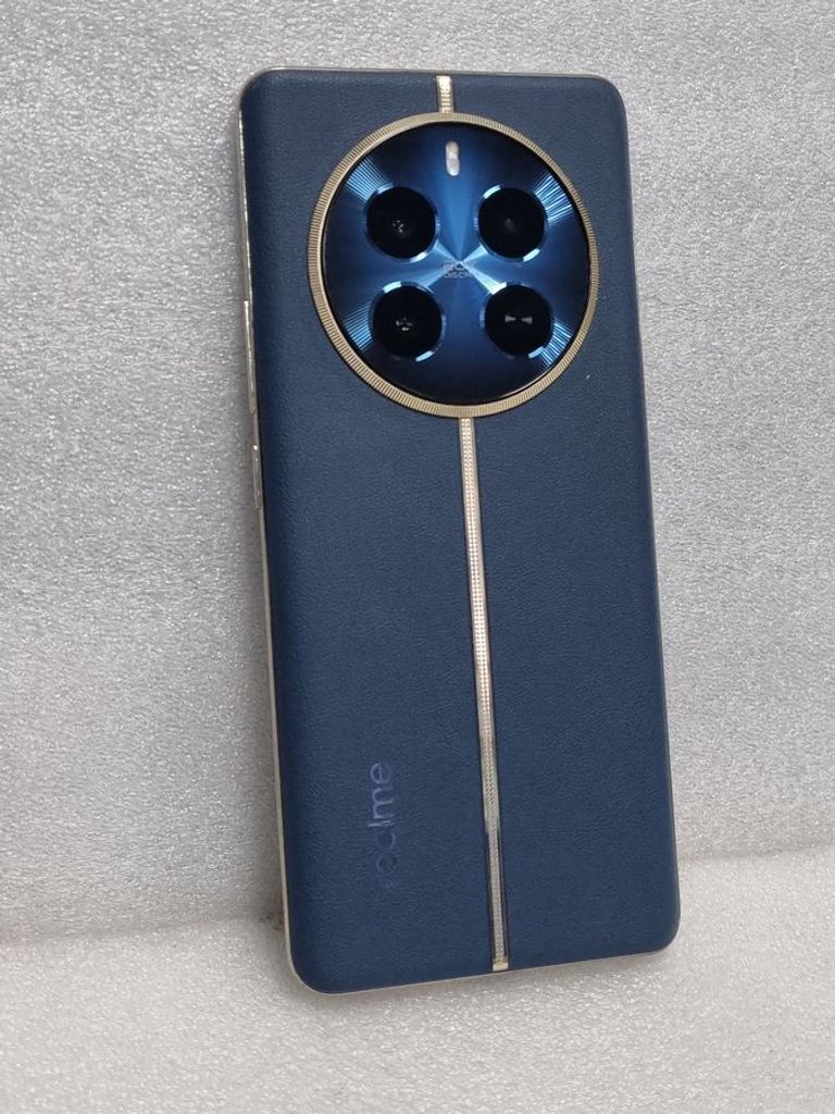 Розпродаж Realme 12 pro 5g 8/256gb, продавець Техноскарб