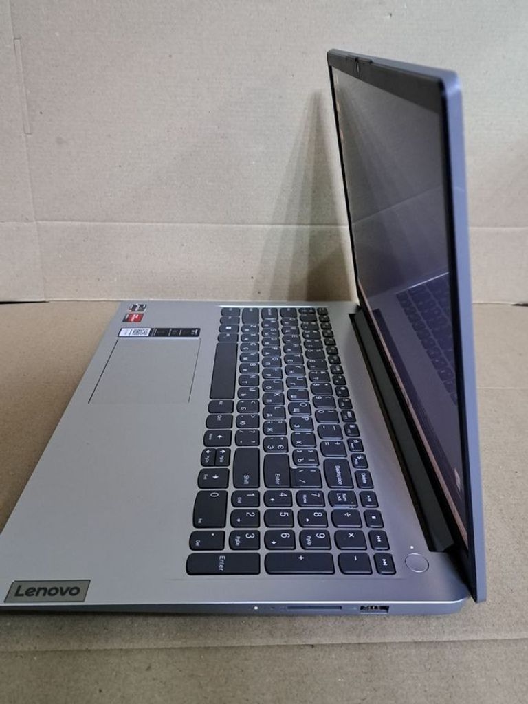 Розпродаж Lenovo 15/ryzen 5 5500u ddr4/8gb ddr4/ssd 512 gb/*інтегрована, продавець Техноскарб