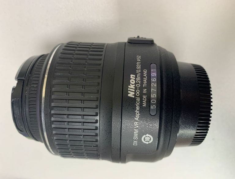 Оголошення Nikon AF-S DX Zoom-Nikkor 18-55mm f/3,5-5,6G VR Б/У