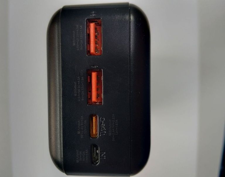 Объявление Hoco J101B Astute 30000mAh 22.5W White Б/У